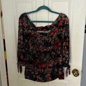 Daniel Rainn size Large colorful flowered blouse. 3/4 sleeves with ties.